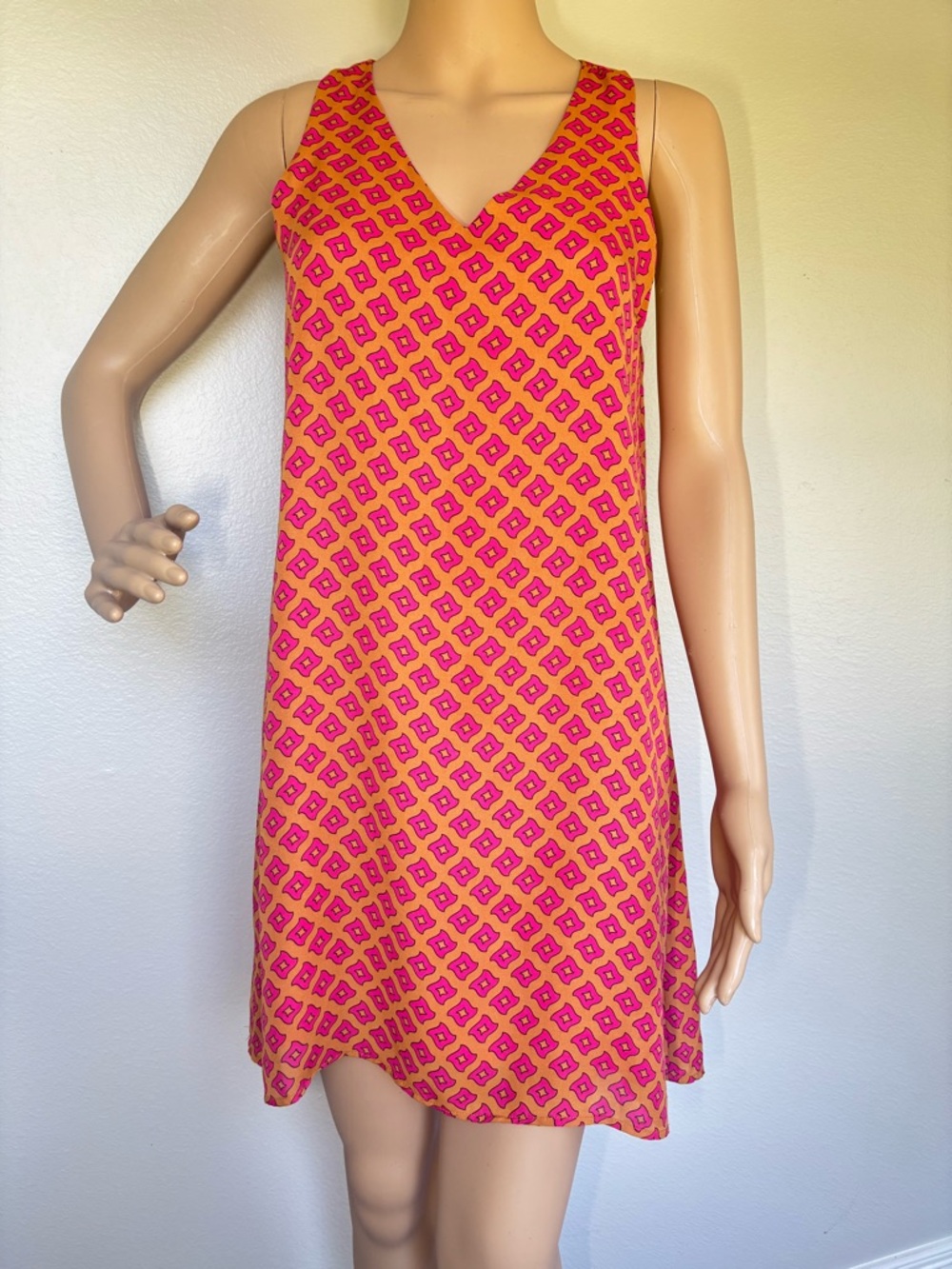 Cameo & Myth Sleeveless, Geometric High-Low Shift Dress in Pink and Orange NWOT - Picture 6 of 16
